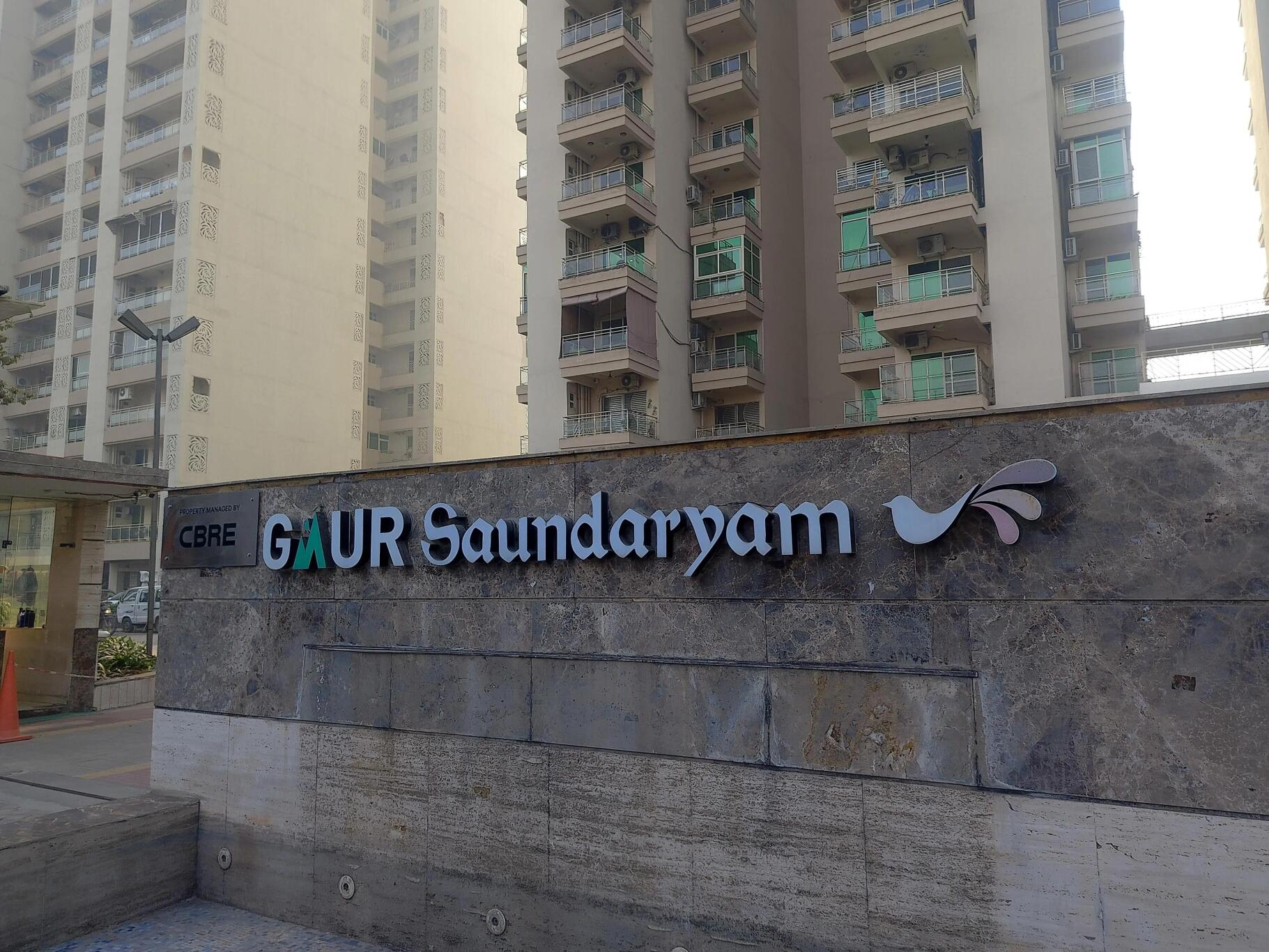 Gaur Saundaryam