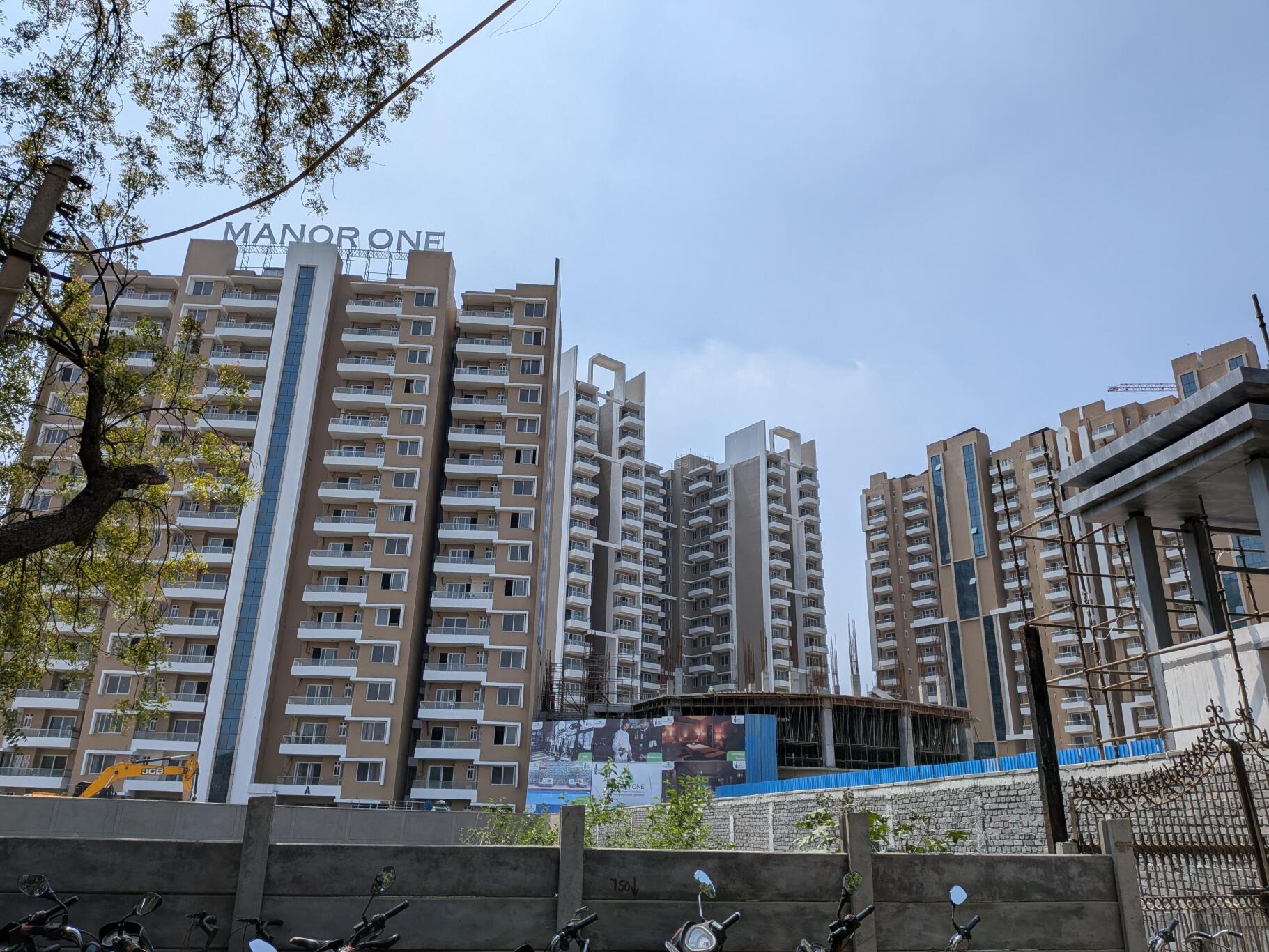 Kashish Manor One